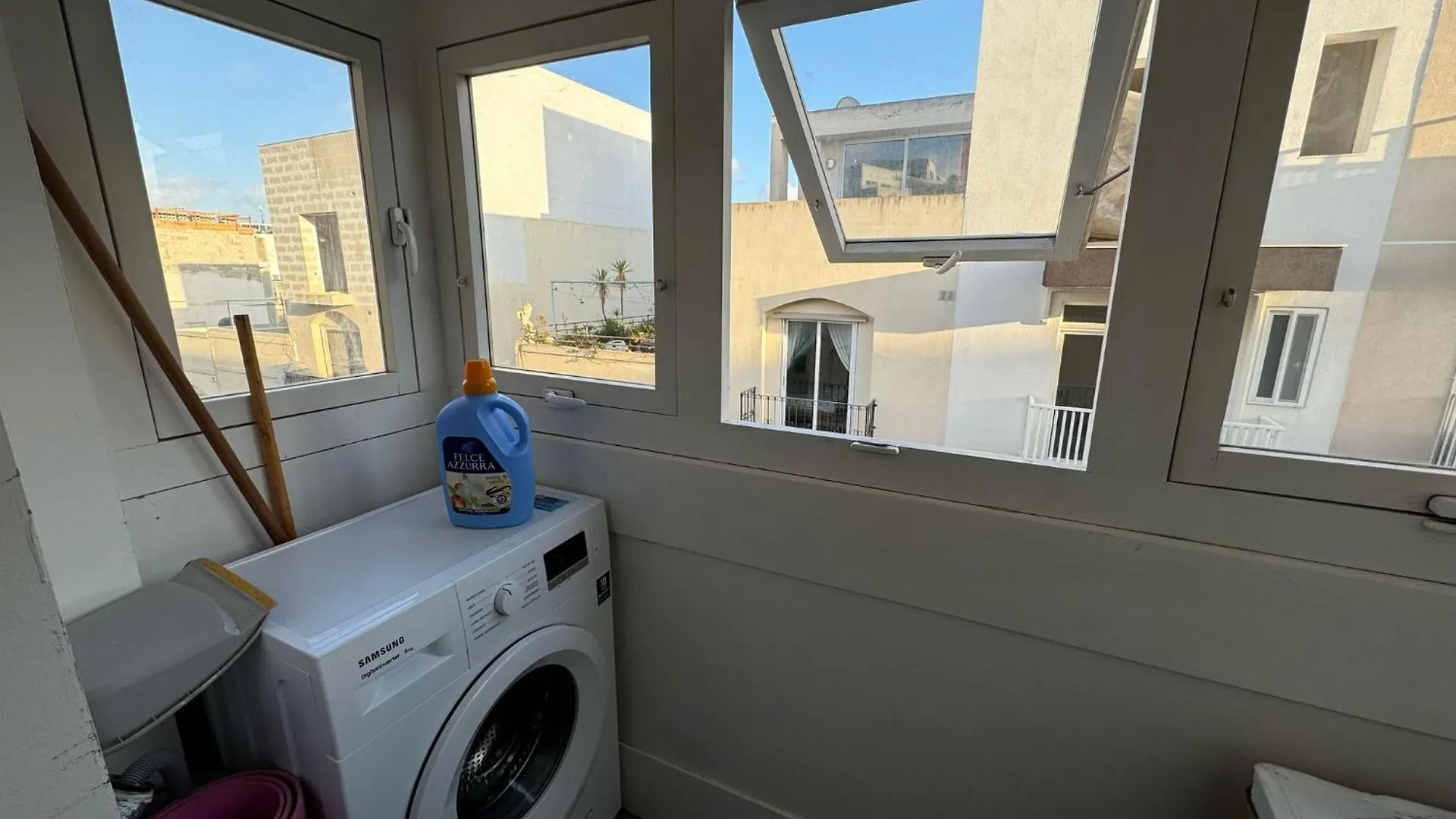 Cosy One Bedroom Apartment In Gzira - Petar