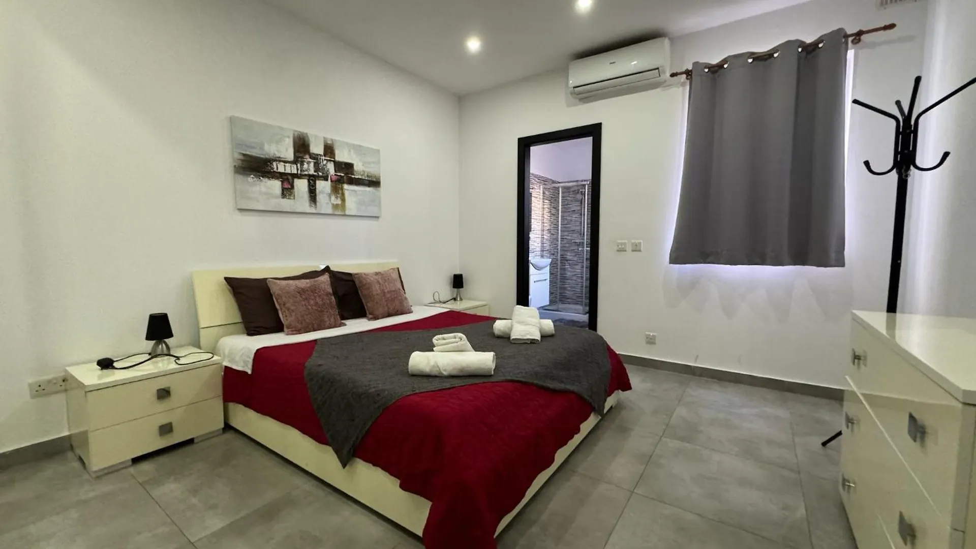 Cosy One Bedroom Apartment In Gzira - Petar