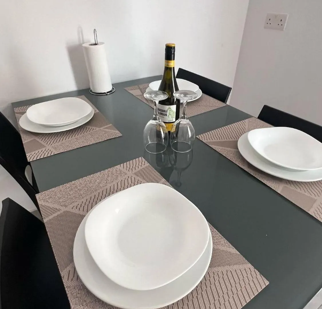 Cosy One Bedroom Apartment In Gzira - Petar