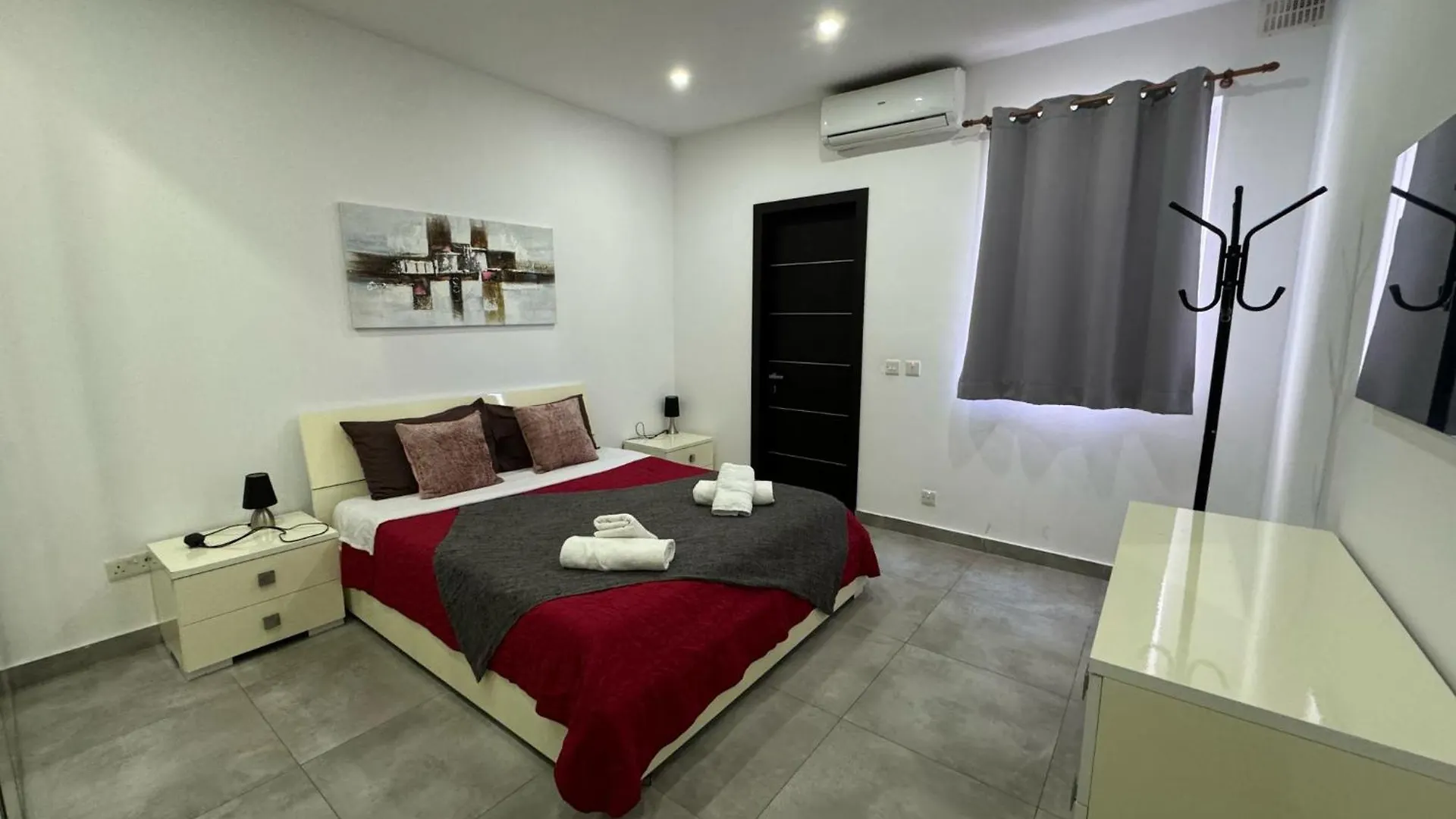 Cosy One Bedroom Apartment In Gzira - Petar